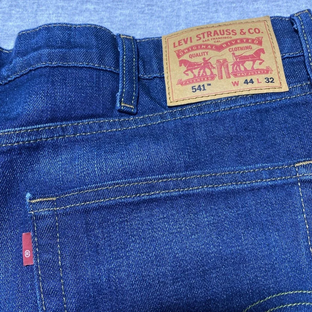Levis 541 Jeans Mens Tag‎ 44x32 Actual 45x31 Blue Athletic Chore Whiskering